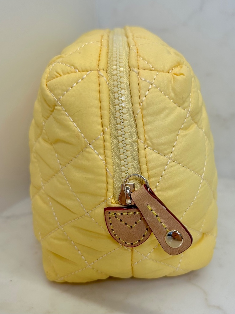 EUC MZ Wallace Medium Buttercup Yellow Mica Cosmetic - Spotless! - Picture 4 of 7